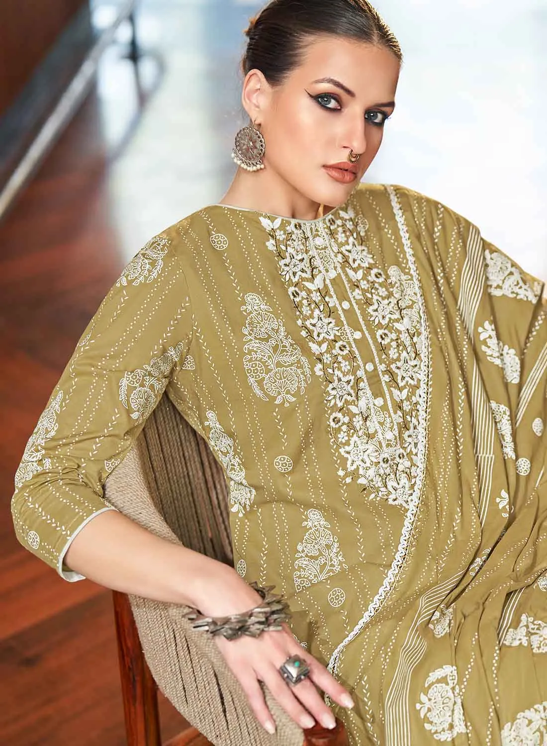 Latest Pure Lawn Cotton Unstitched Salwar Suit Material for Women